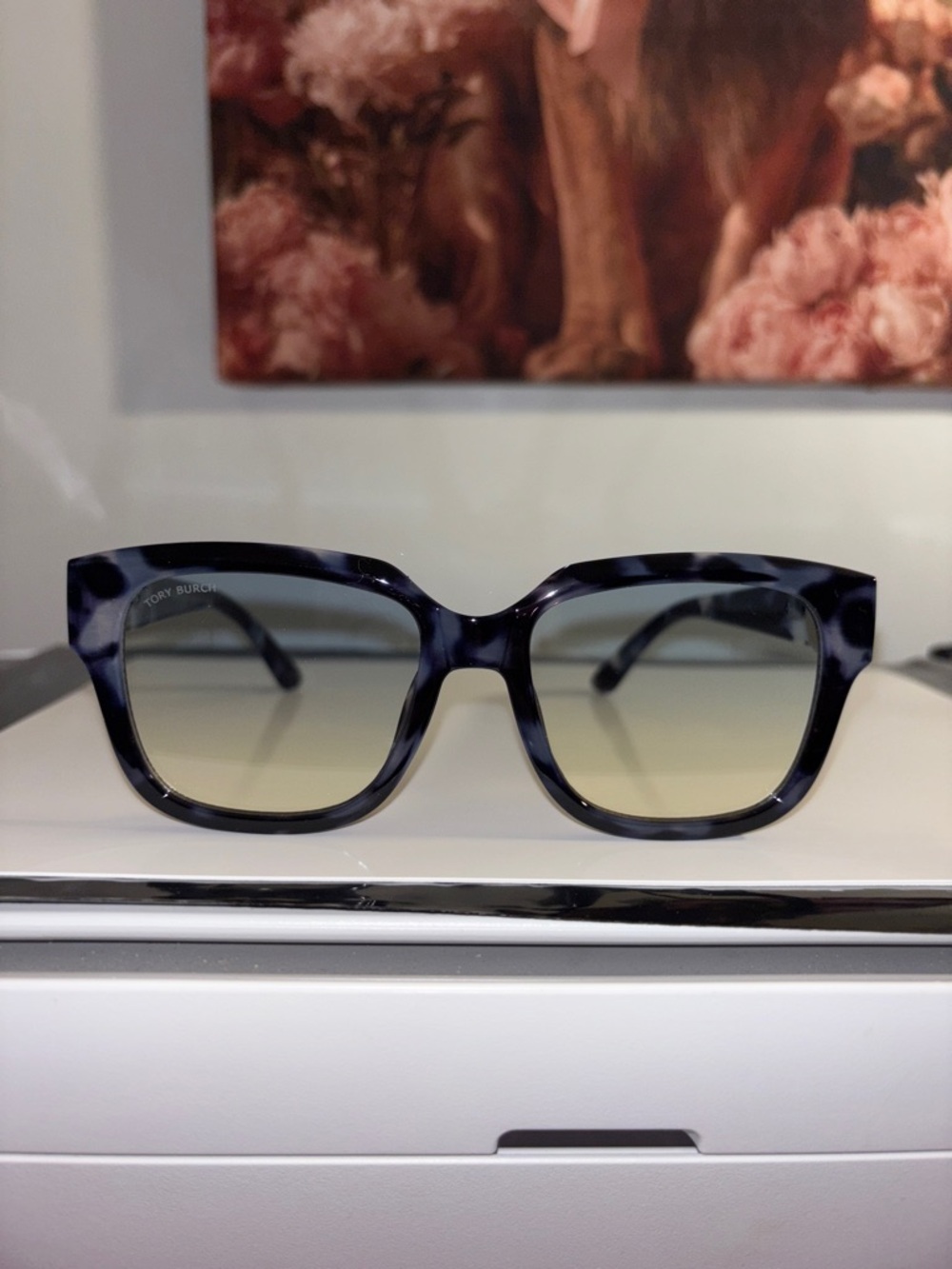 Navy Tortoiseshell Square Sunglasses with Gradient Lenses